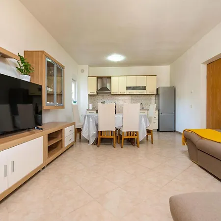 Bore * Donje Rastane