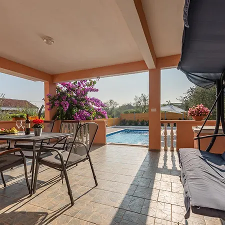 Bore * Donje Rastane