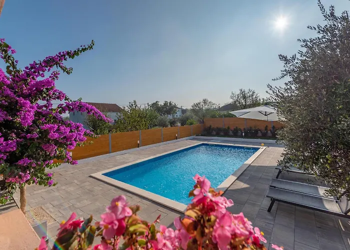 Апартаменты Bore *