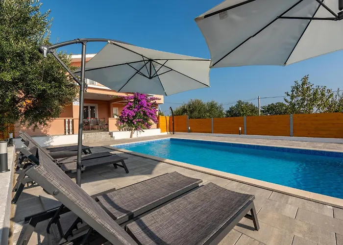 Апартаменты Bore *